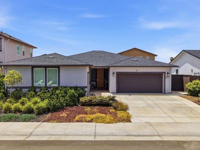 658 Nathaniel Ave