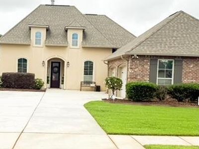 10051 Ponderosa Pl