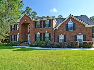 8760 Alexandria Dr