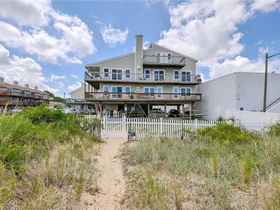 1048 E Ocean View Ave