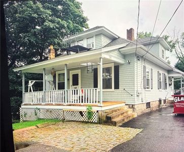 25 Brier St