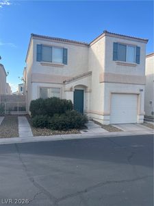 10045 Swimming Hole St