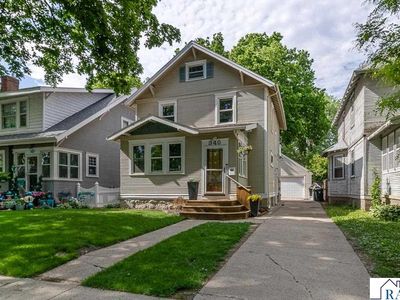 340 Nicollet Ave