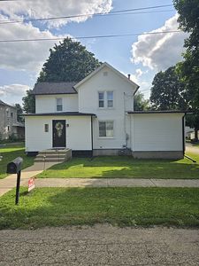303 Heaton St