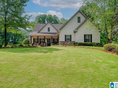 225 Lucerne Blvd