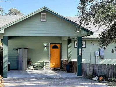 Property at 1614 Hardee St, Rockport, TX