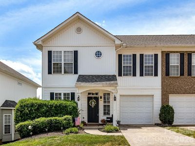2398 Woodridge Dr