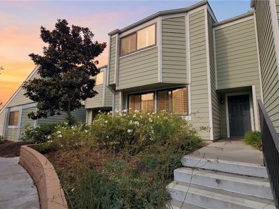 11 Northwind Ct