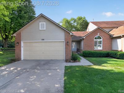 Property at 226 Crestlawn Dr, Whitmore Lake, MI