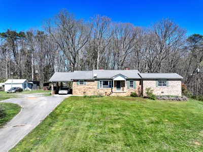 2915 Enka Hwy