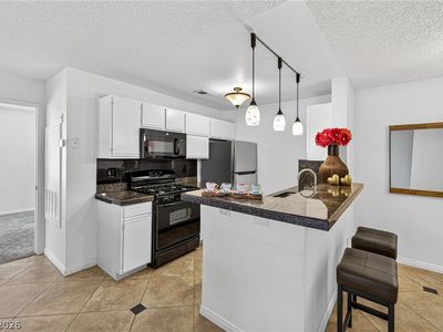 2200 Fort Apache Rd #1077