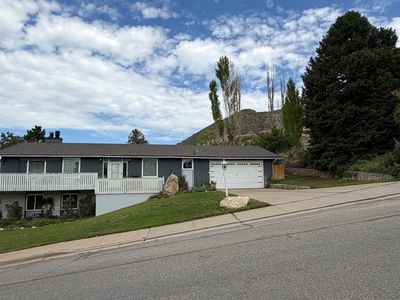 517 E 1400 N