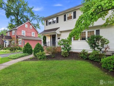 273 Grove Ave