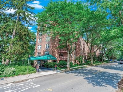 42-30 Douglaston Parkway #2P