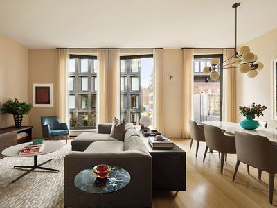 505 W 19th St APT 4C