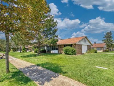 32D Yorkshire Ct