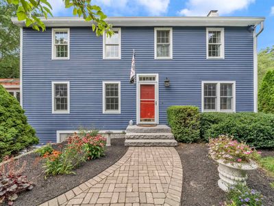 49 Hampton Falls Road