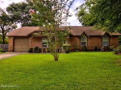 7604 Marathon Dr