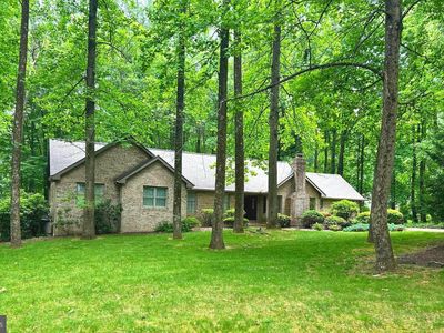 36 Crestview Dr