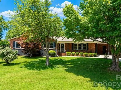 Property at 706 Hedrick Dr, Statesville, NC