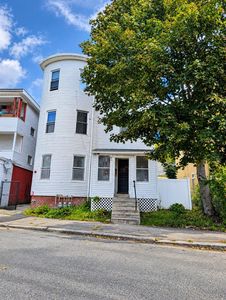 19 Perry Ave