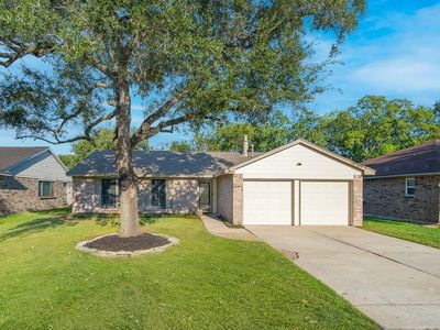 120 Meadow Bend Dr