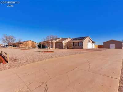 1349 E Kiva Dr