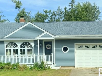 50 Cottage St