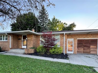 1158 Woodstock Ave