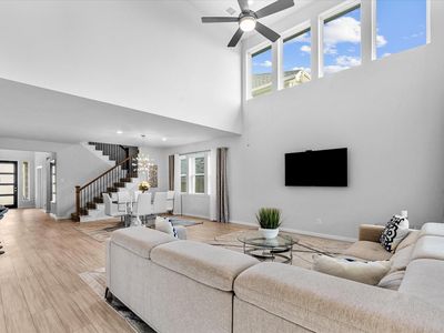 9226 Dearborn Knoll Dr