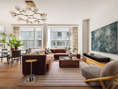 311 W Broadway #6A