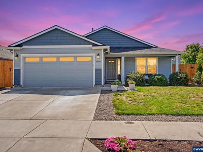 Property at 1988 13th Ave SW, Albany, OR