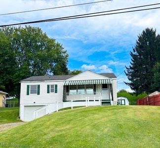 216 Frostview Dr