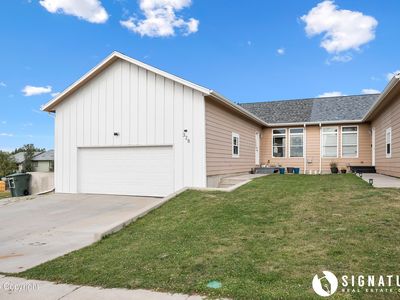 Property at 328 Westhills Loop, Gillette, WY