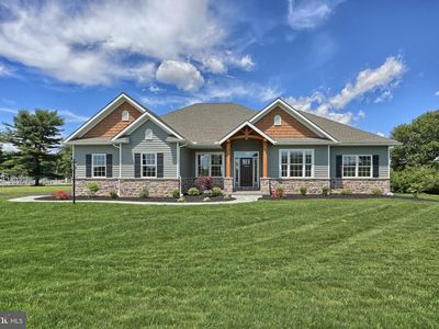 22 Starlight Ln