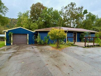 Property at 2712 Sycamore Ln, Stockport, OH