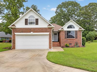 18 Ridge Lake Dr