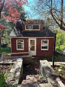 102 Lake Kitchawan Drive