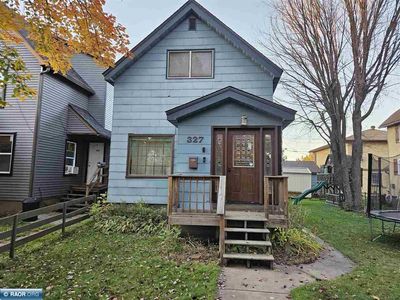 327 S 9th Ave