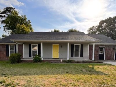 7820 Loxley Dr