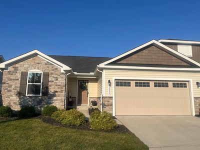 2220 McClouds Sq