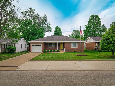 904 Sheffield Dr