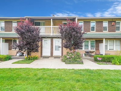 43 Artist Lake Drive