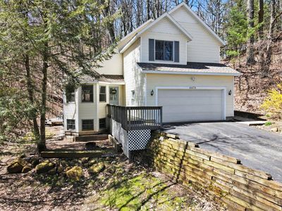 6479 Lakeshore Dr