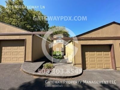 1661 NW Lakeway Ln
