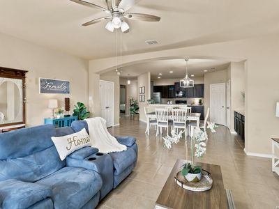 5618 Ivans Farm