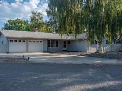 10107 Emily Dr