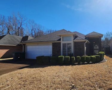 2608 Bay Pointe Cir E