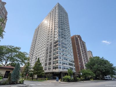 3900 N Lake Shore Dr APT 9K