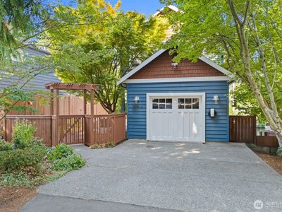 2858 NW 90th Place